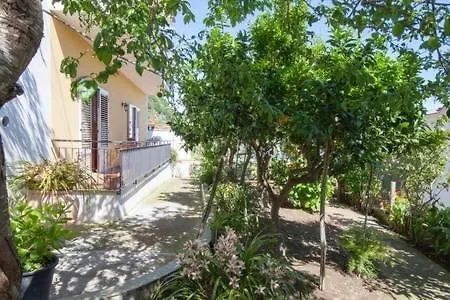 Miccio Bed and Breakfast 3*